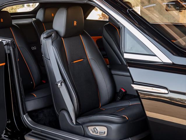 2018 Rolls-Royce Dawn Base