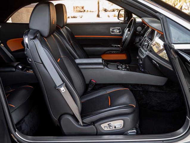 2018 Rolls-Royce Dawn Base