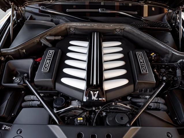 2018 Rolls-Royce Dawn Base
