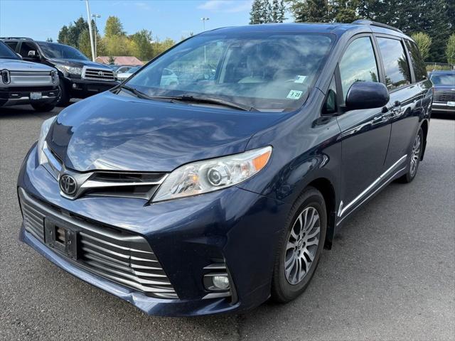 2018 Toyota Sienna XLE 8 Passenger for sale in Lake Stevens, WA