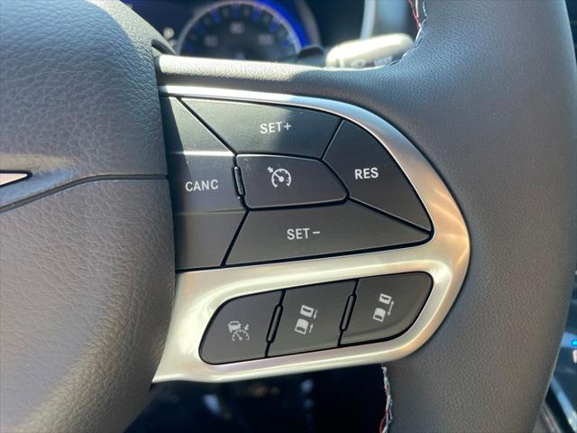 2027 Chrysler Pacifica Limited AWD