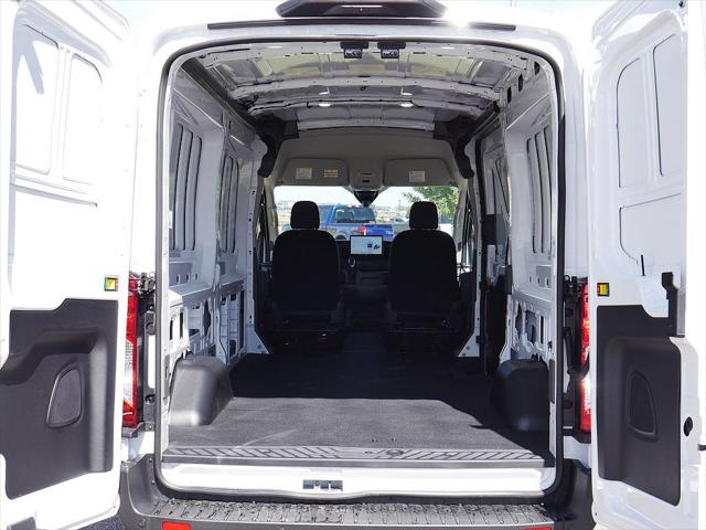 2027 Ford Transit Cargo Van Base