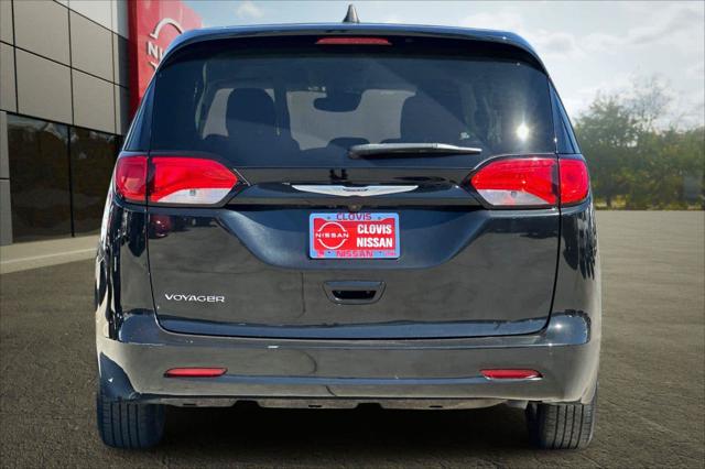 2023 Chrysler Voyager LX