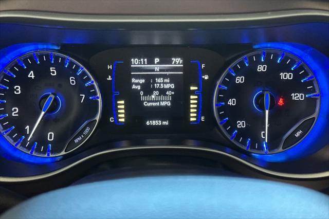2023 Chrysler Voyager LX