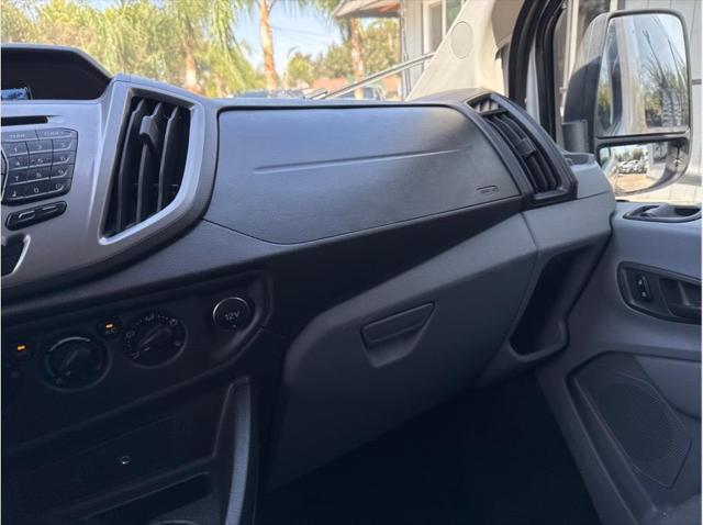 2016 Ford Transit XLT