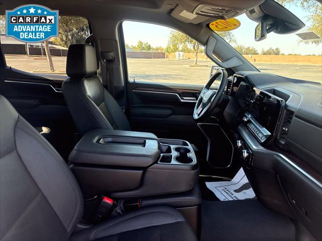 2025 GMC Sierra 1500 4WD Crew Cab Short Box SLT