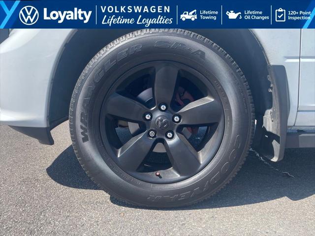 2018 Ram 1500 Express Crew Cab 4x4 57 Box