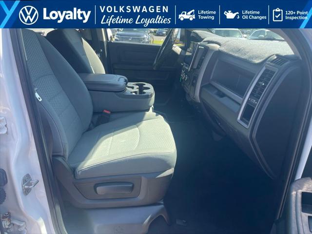 2018 Ram 1500 Express Crew Cab 4x4 57 Box