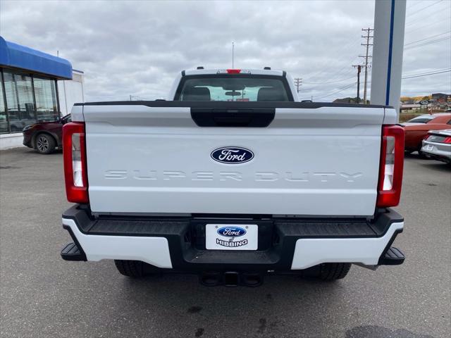 2027 Ford F-350 XL