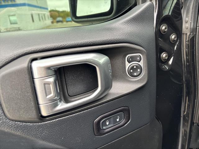 Used 2018 Jeep Wrangler Unlimited Sahara For Sale in Jackson, MI