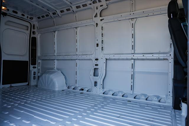 2027 Ram ProMaster Cargo Van Tradesman