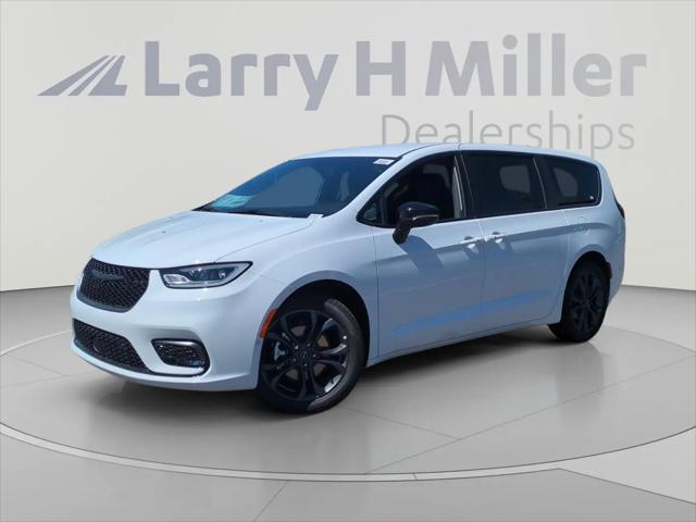2026 Chrysler Pacifica Select for sale in Avondale, AZ