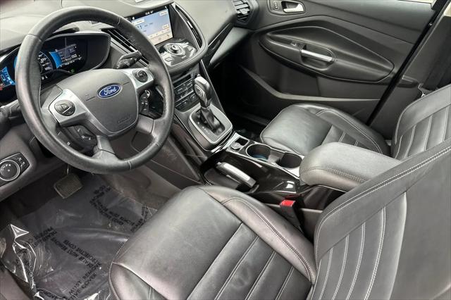 2017 Ford C-Max Energi Titanium