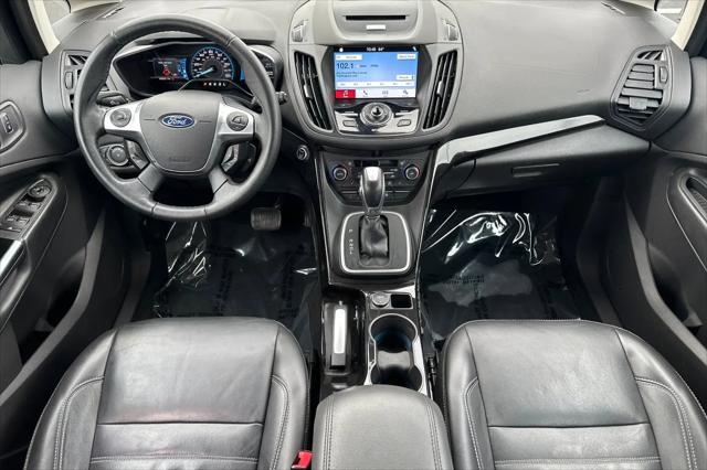 2017 Ford C-Max Energi Titanium