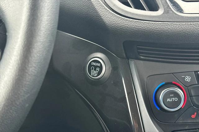 2017 Ford C-Max Energi Titanium