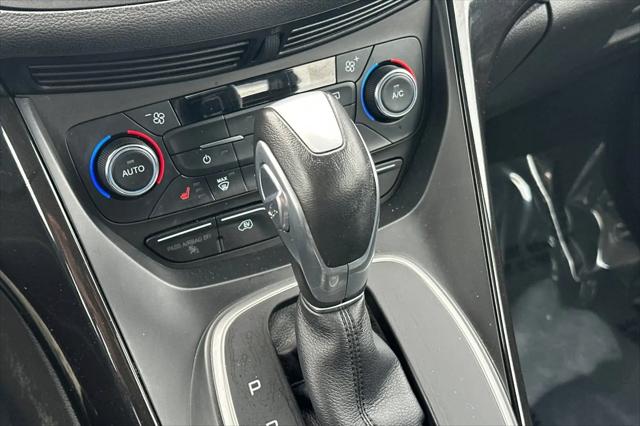 2017 Ford C-Max Energi Titanium