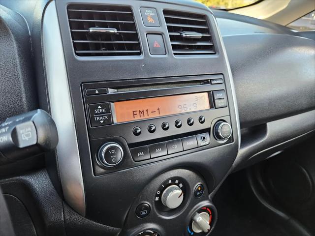2014 Nissan Versa Note SV