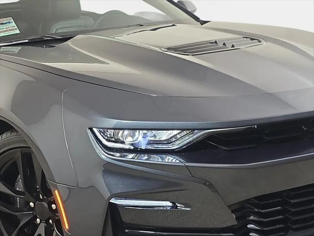 2023 Chevrolet Camaro RWD Convertible 2SS