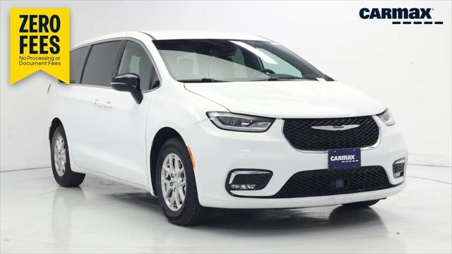2025 Chrysler Pacifica Select for sale in Escondido, CA
