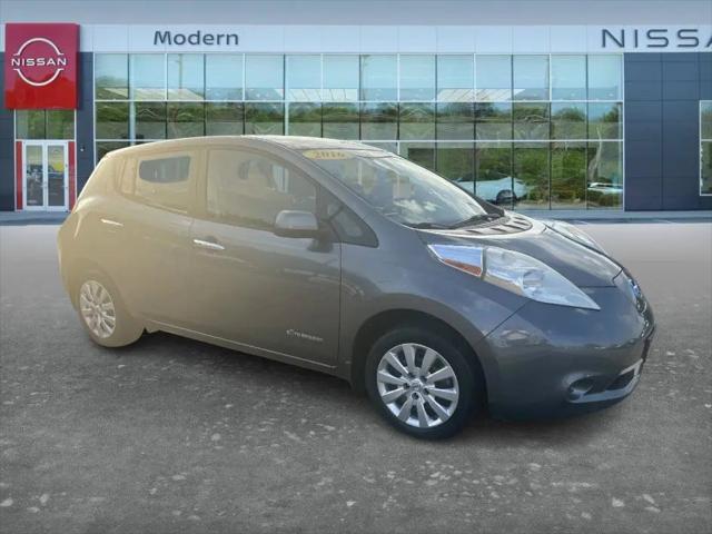 2016 Nissan LEAF S