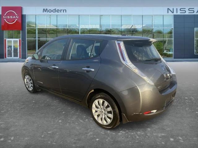 2016 Nissan LEAF S