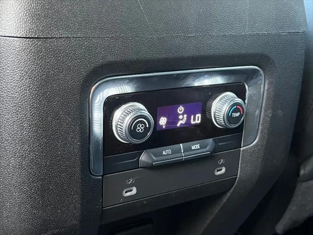 2023 GMC Yukon 4WD SLT
