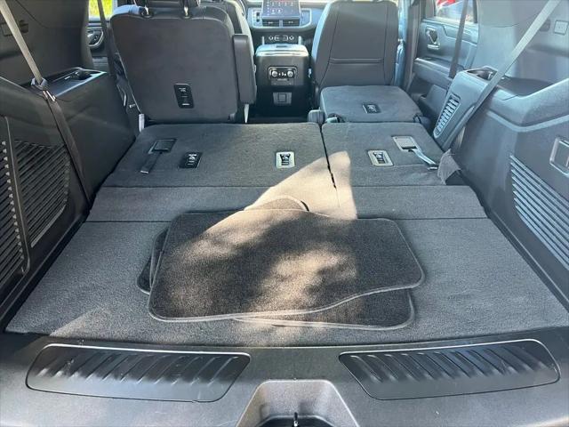 2023 GMC Yukon 4WD SLT