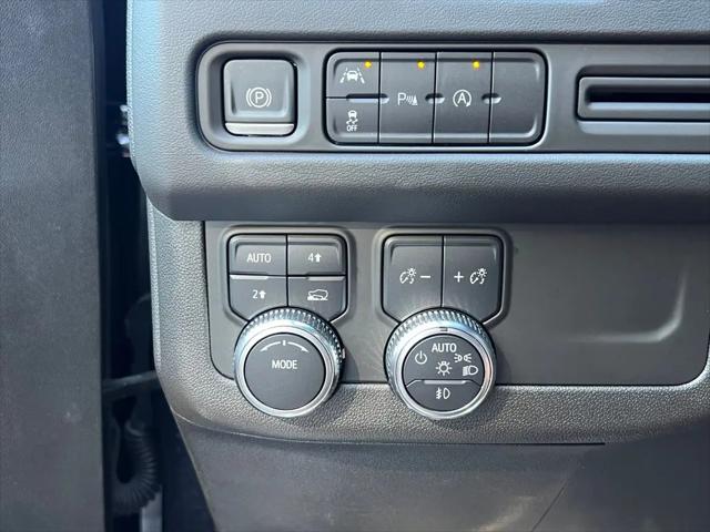 2023 GMC Yukon 4WD SLT