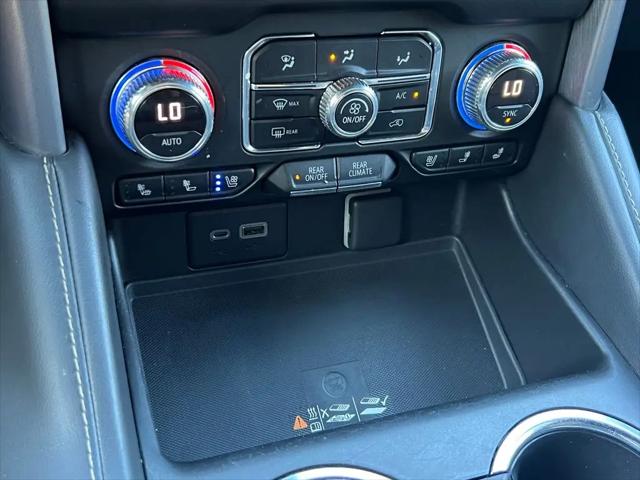 2023 GMC Yukon 4WD SLT