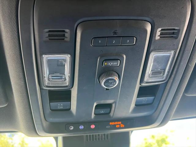 2023 GMC Yukon 4WD SLT