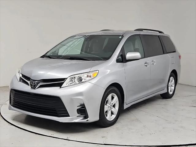 2018 Toyota Sienna LE 8 Passenger for sale in Salem, OR