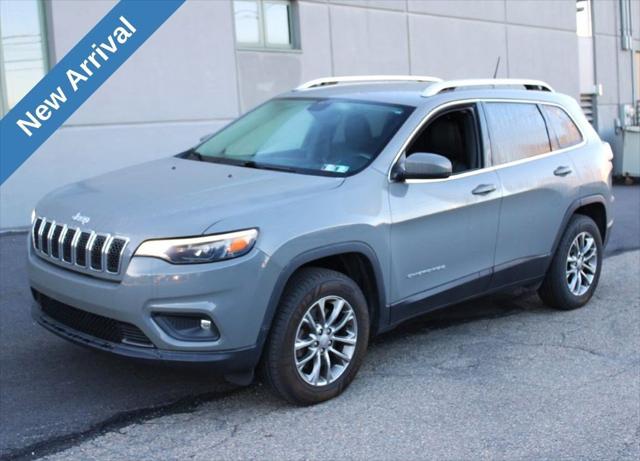 2019 Jeep Cherokee Latitude Plus 4x4 2019 Jeep Cherokee Latitude Plus 4x4