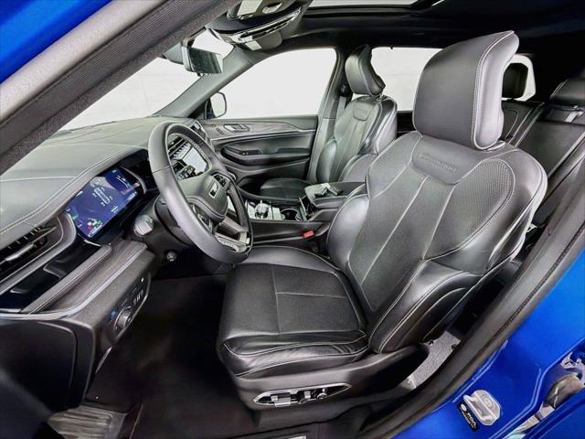 2022 Jeep Grand Cherokee 4xe Overland 4x4