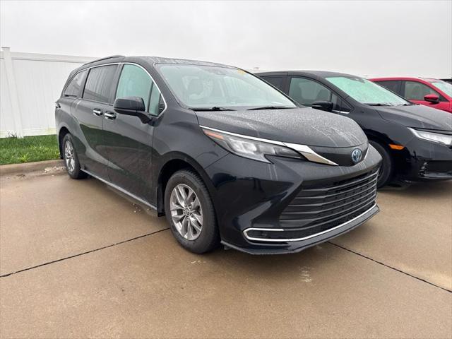 2024 Toyota Sienna LE for sale in Waukee, IA