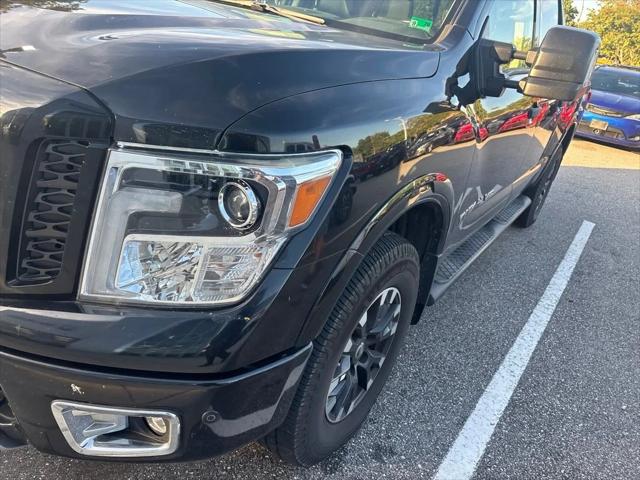 2018 Nissan TITAN PRO-4X 2018 Nissan TITAN PRO-4X