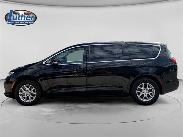 2024 Chrysler Pacifica Touring L 2024 Chrysler Pacifica Touring L