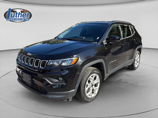 2025 Jeep Compass Latitude 4x4 2025 Jeep Compass Latitude 4x4