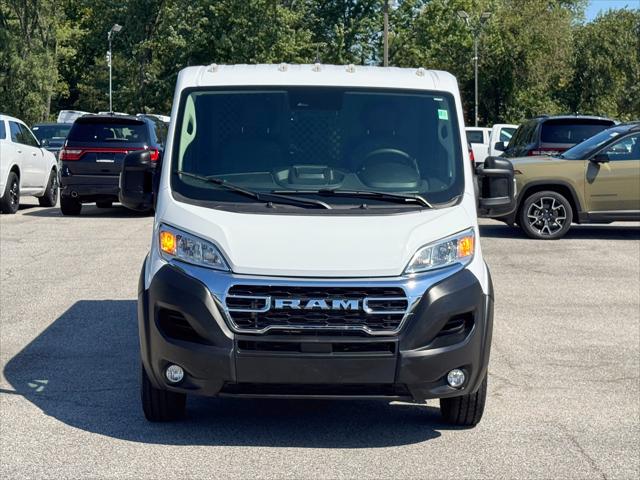 2025 RAM ProMaster 2500 Cargo Van Tradesman Low Roof 136 WB w/Pass Seat 2025 RAM ProMaster 2500 Cargo Van Tradesman Low Roof 136 WB w/Pass Seat