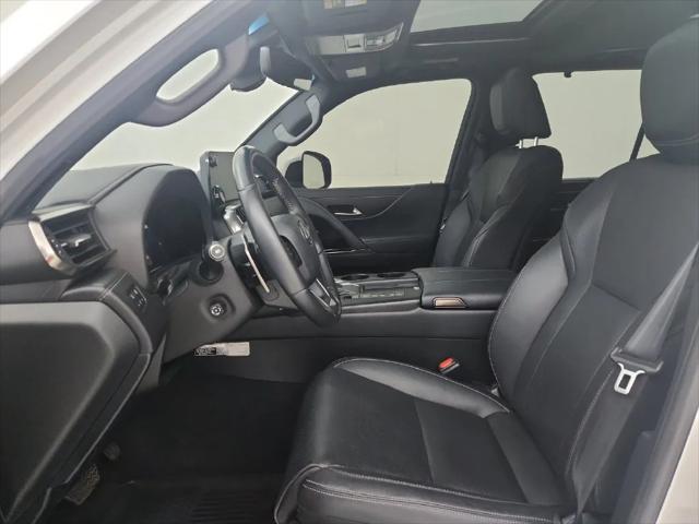 2024 Lexus LX Luxury