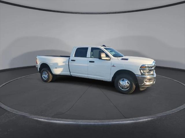 2026 Ram 3500 Tradesman Crew Cab 4x2 8 Box