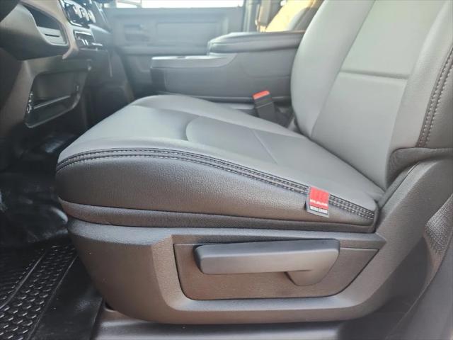 2026 Ram 3500 Tradesman Crew Cab 4x2 8 Box