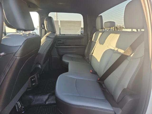 2026 Ram 3500 Tradesman Crew Cab 4x2 8 Box