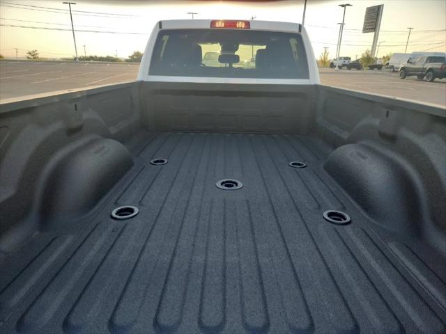 2026 Ram 3500 Tradesman Crew Cab 4x2 8 Box