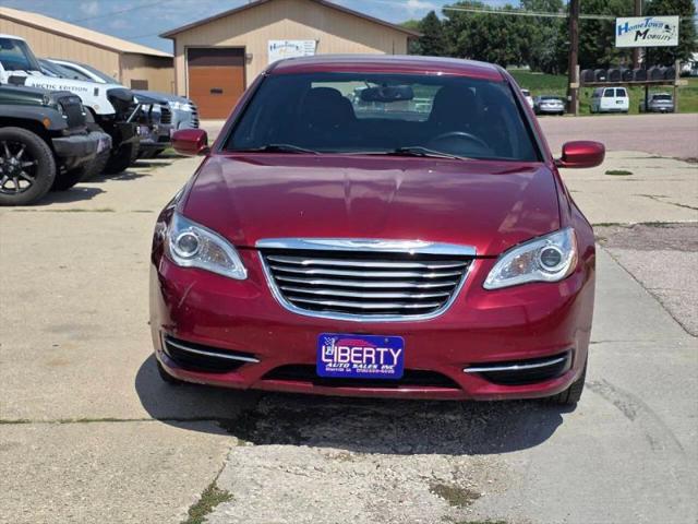 2014 Chrysler 200 LX
