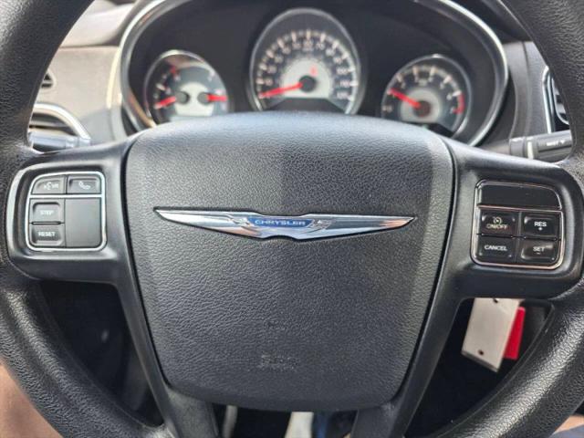 2014 Chrysler 200 LX