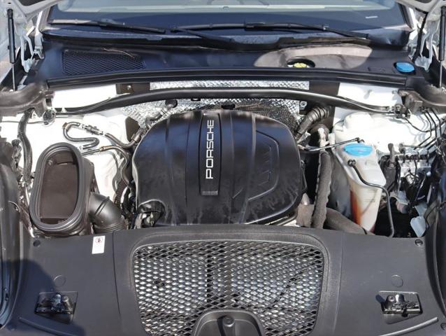 2018 Porsche Macan Base