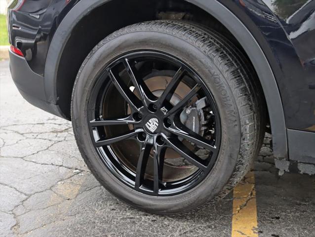 2020 Porsche Cayenne Base
