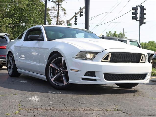 2014 Ford Mustang V6