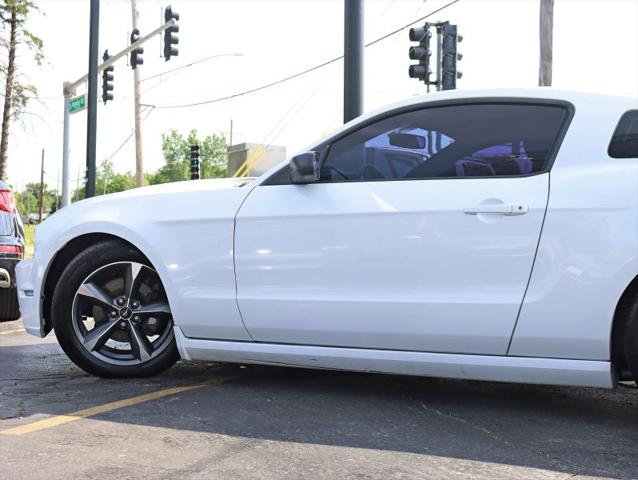 2014 Ford Mustang V6