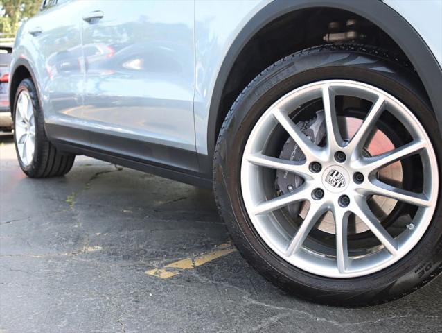 2020 Porsche Cayenne Base